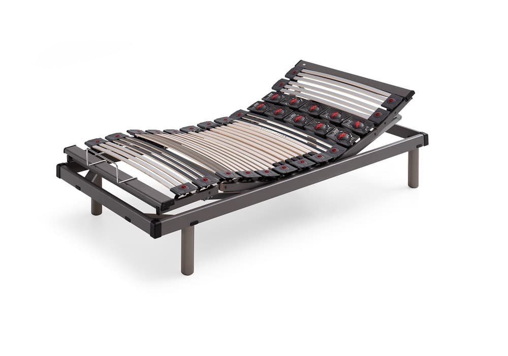 Cama articulada en posición elevada